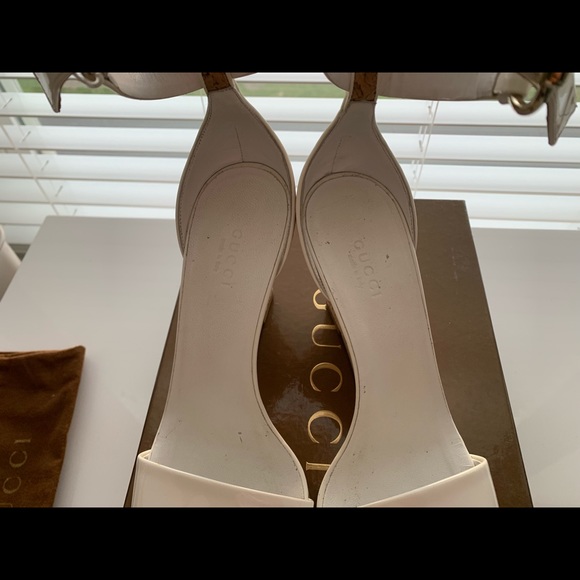 GUCCI VERNICE PATENT WHITE WEDGE HEELS IN WMN 7.5 - Picture 8 of 8